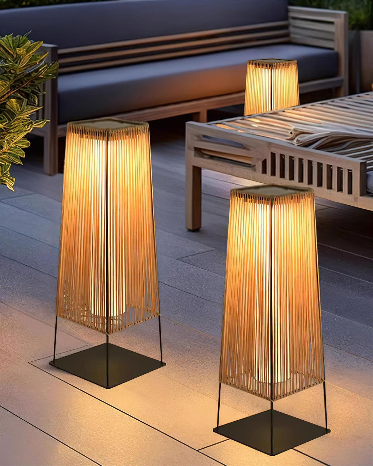 Solara Outdoor Post Light — product view 10