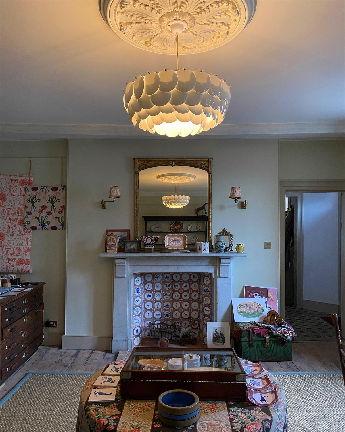 White Lottie Metal Chandelier — product view 7
