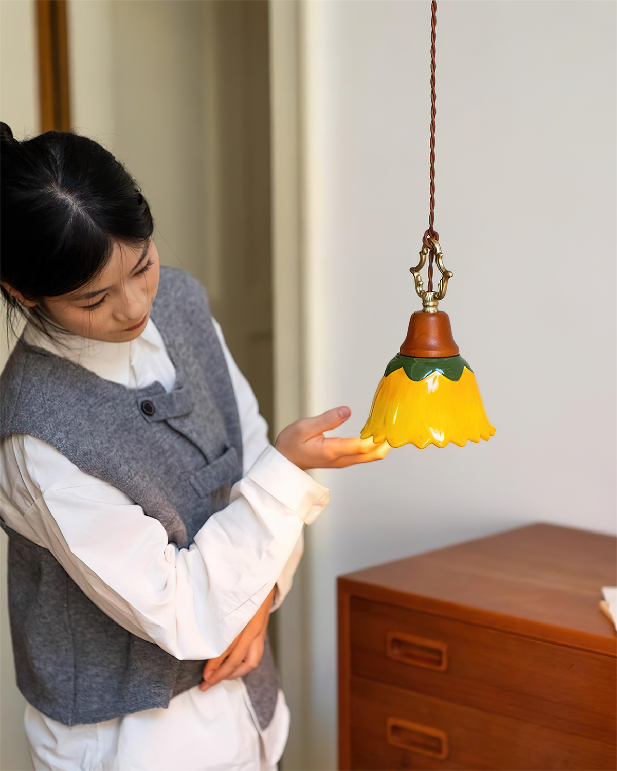 Stella Metal Pendant Lamp — product view 6