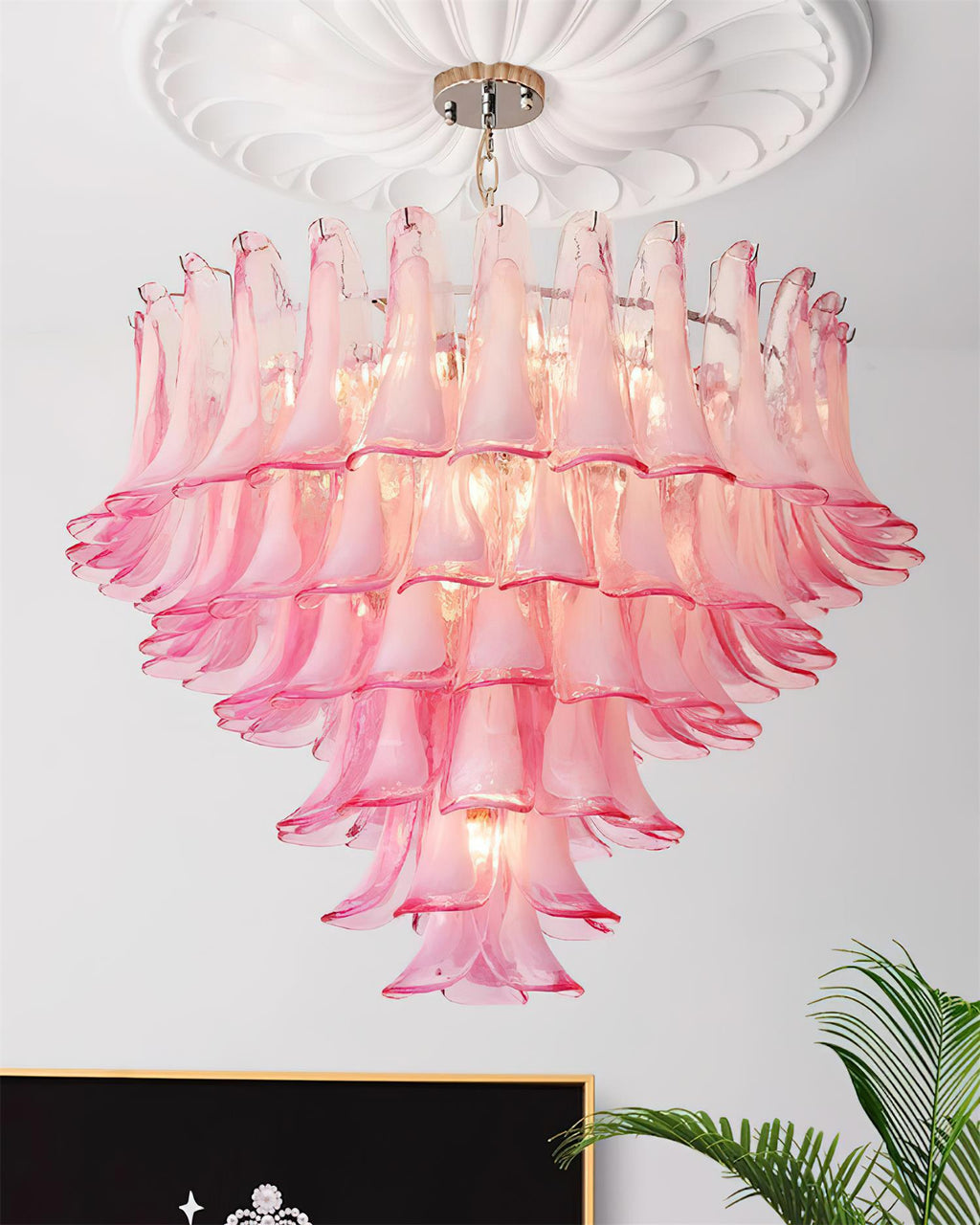Alrinis Glass Chandelier — product view 2