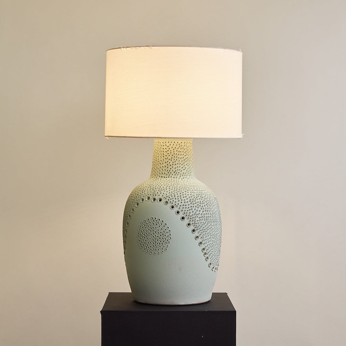 Jordyn Metal Table Lamp — product view 3