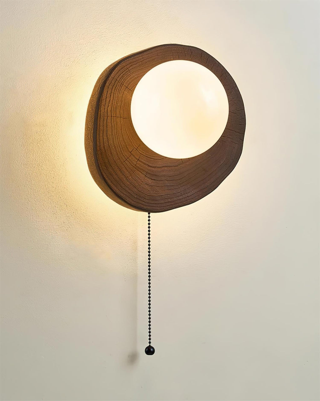 Bacia Wood Wall Lamp — product view 3