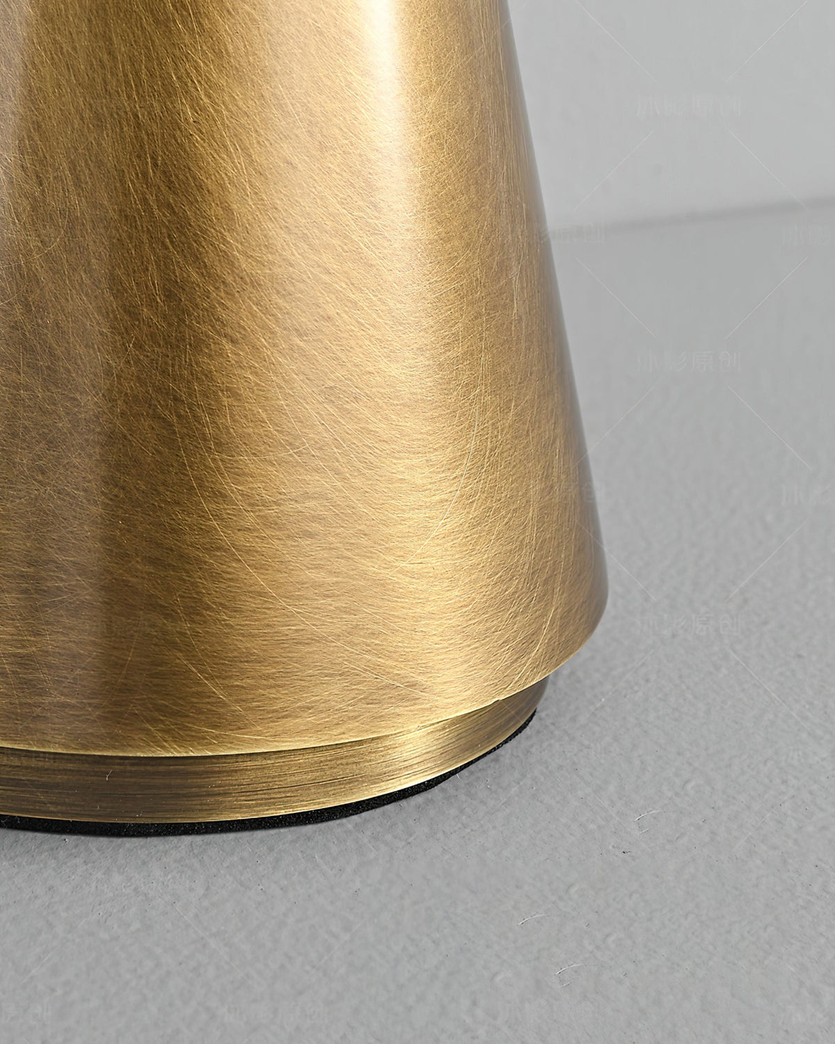 Glint Glass Table Lamp — product view 13