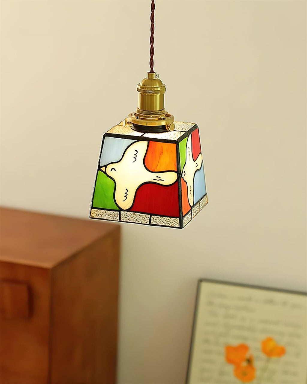 Miroa Glass Pendant Lamp — product view 4