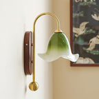 Bellora Glass Wall Lamp — product view 2