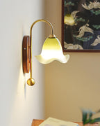 Bellora Glass Wall Lamp — product view 7