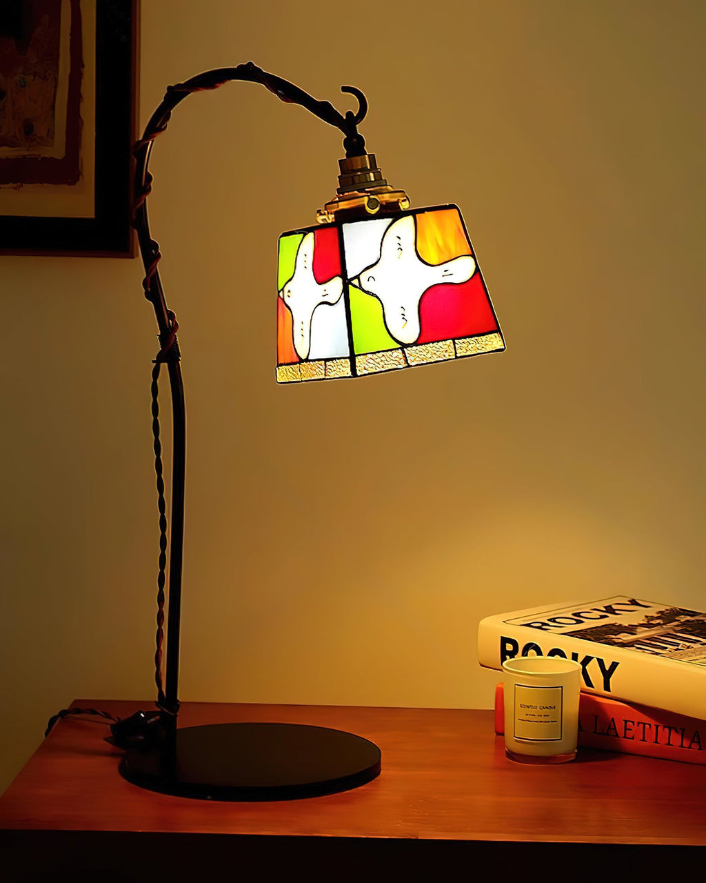 Miroa Glass Table Lamp — product view 3