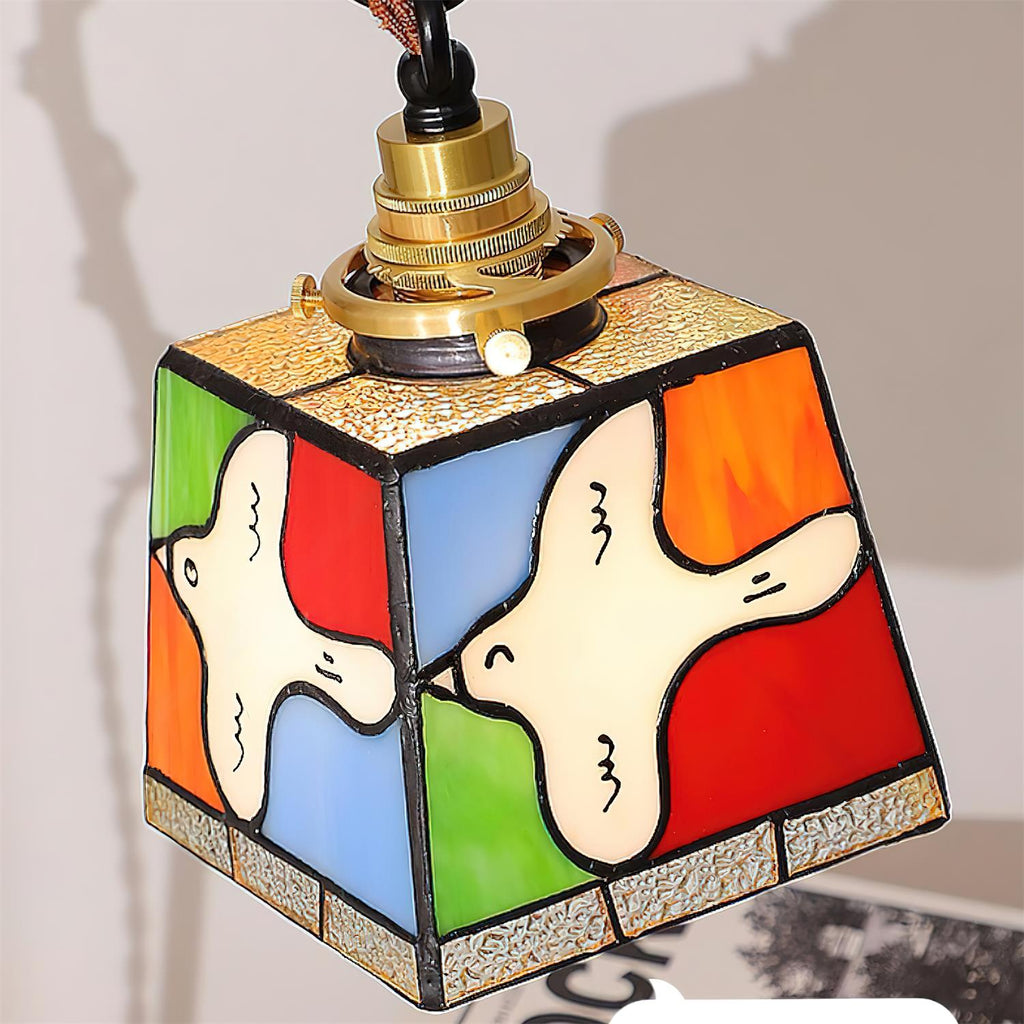 Miroa Glass Table Lamp — product view 12