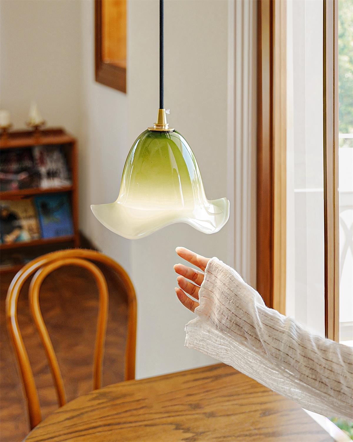 Aluna Glass Pendant Lamp — product view 6