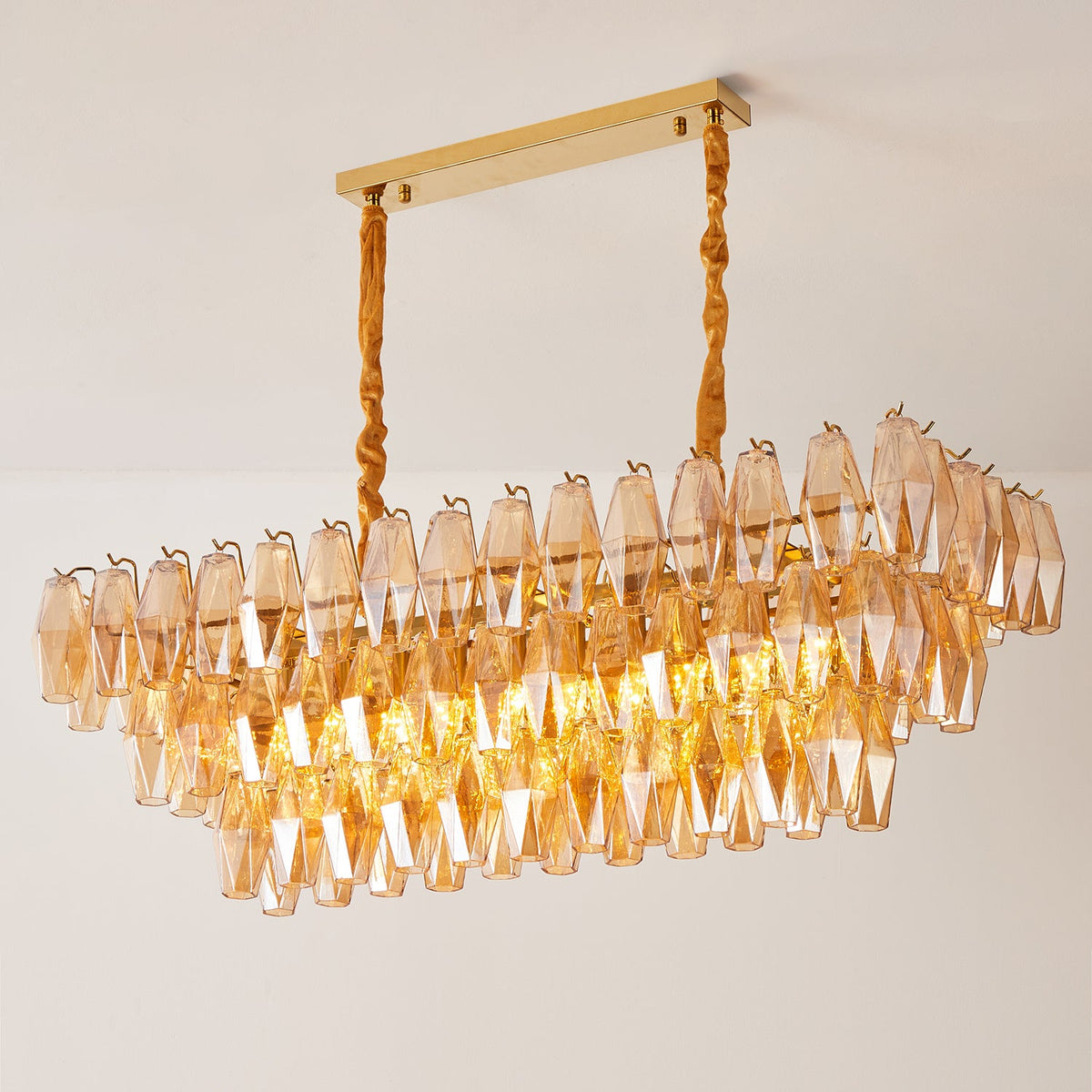 Lunvara Glass Chandelier — product view 14