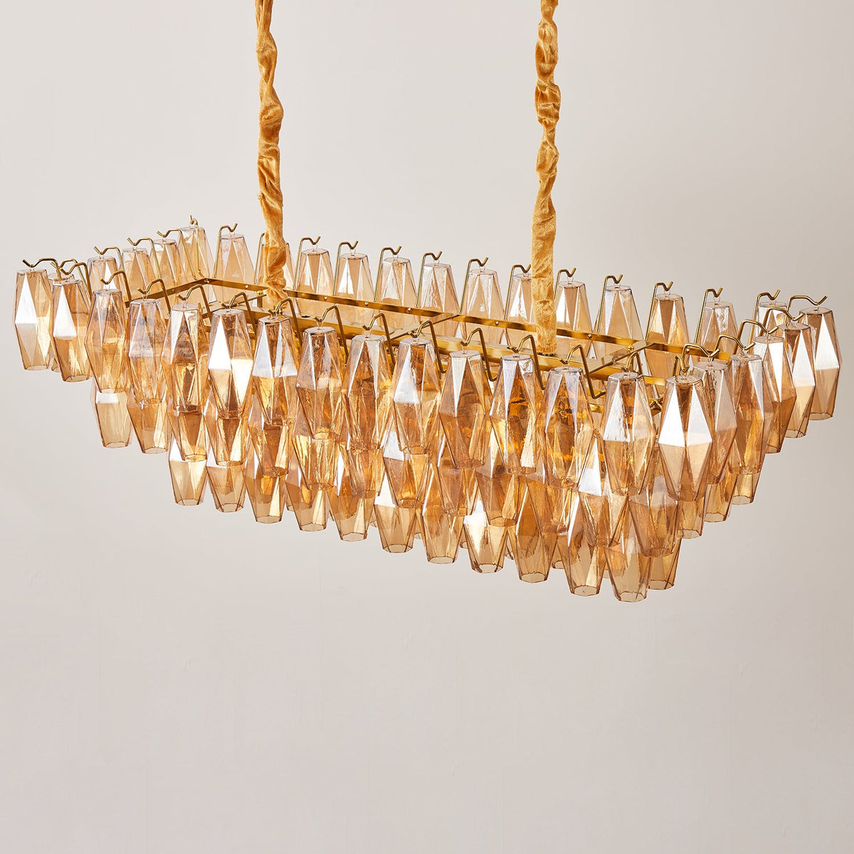 Lunvara Glass Chandelier — product view 15