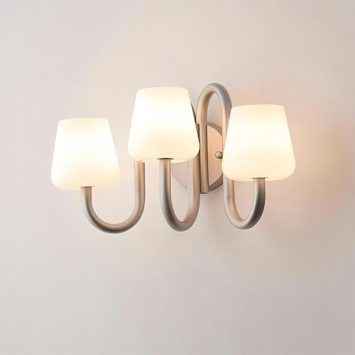 Trilo Glass Wall Lamp — product view 3