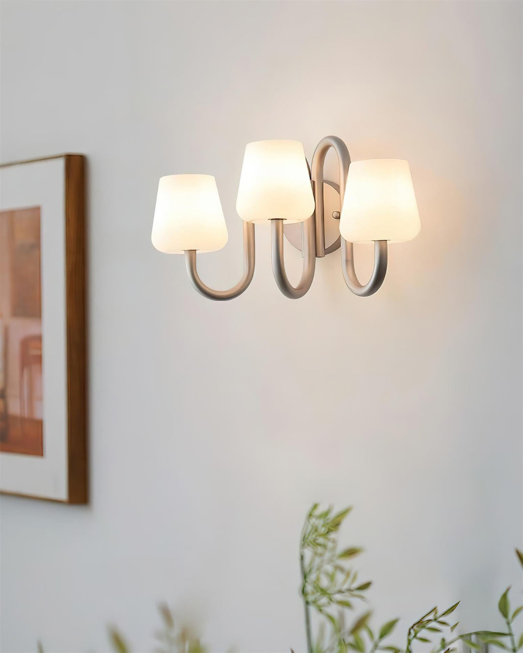 Trilo Glass Wall Lamp — product view 6