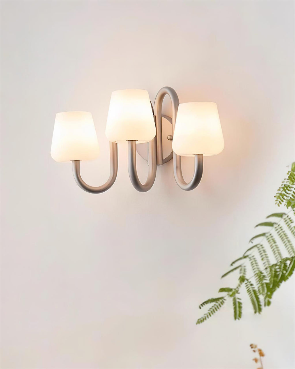 Trilo Glass Wall Lamp — product view 8