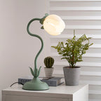 Petala Metal Table Lamp — product view 3