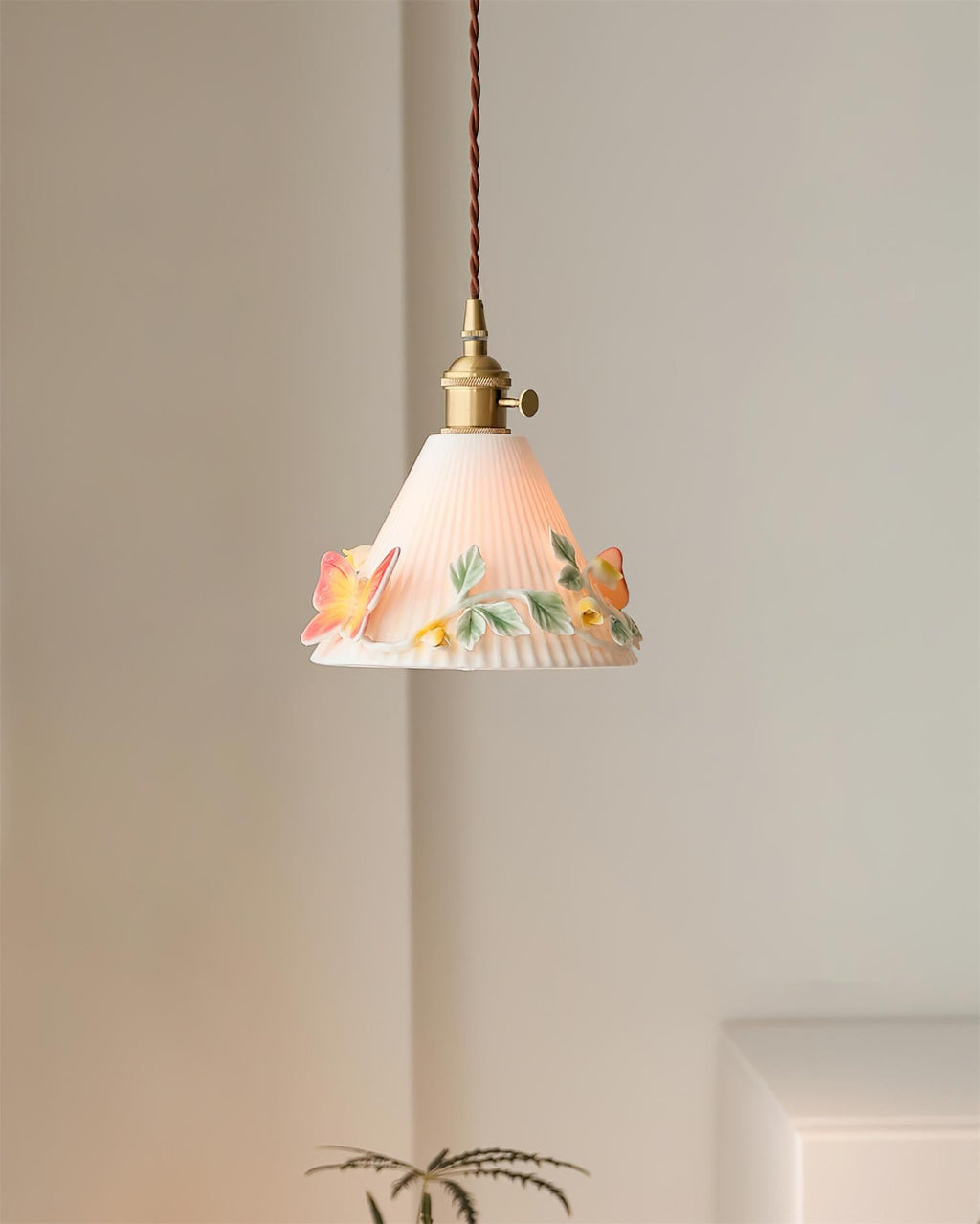 Florynna Pendant Lamp — product view 2