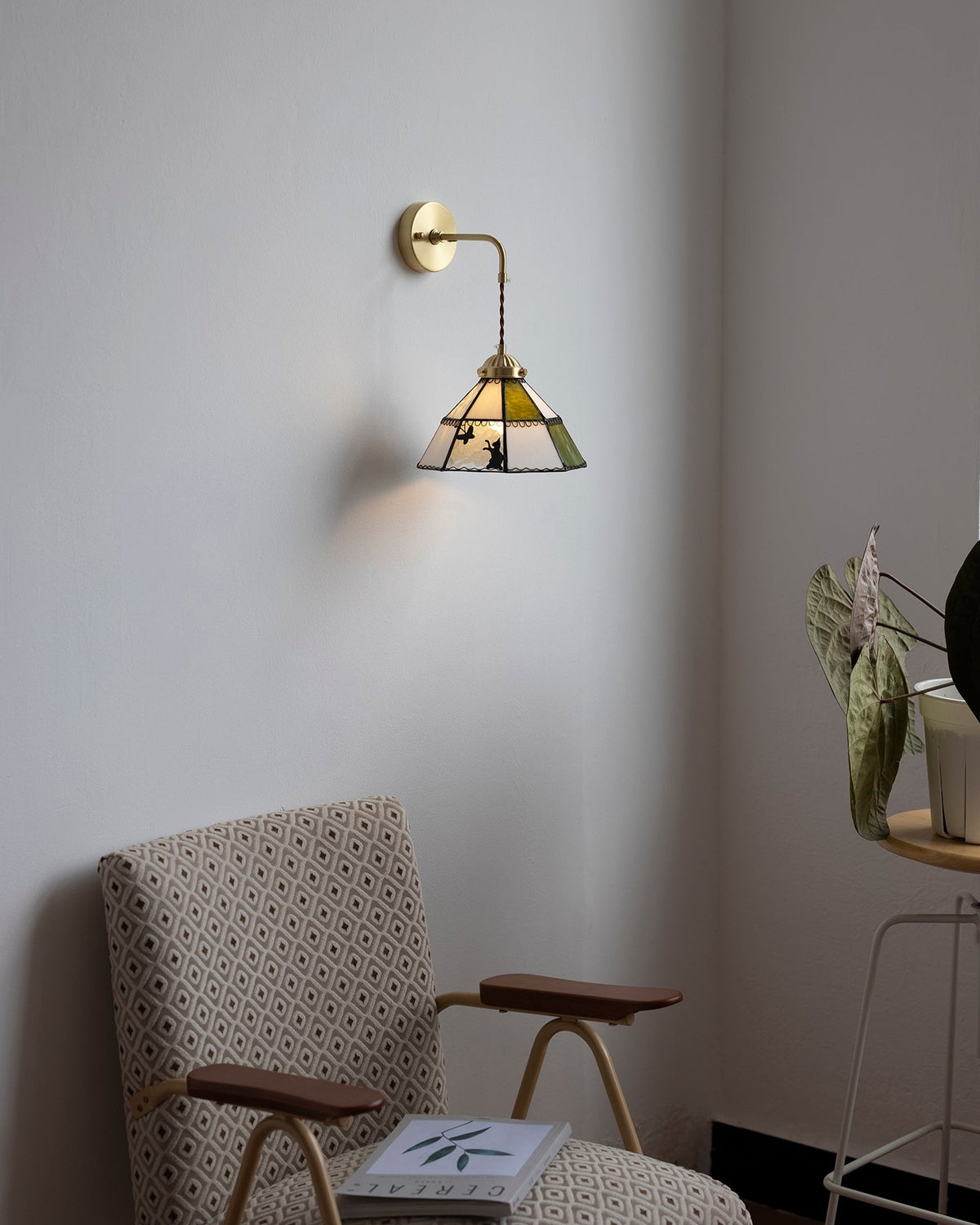 Leporine Glass Wall Lamp — product view 3