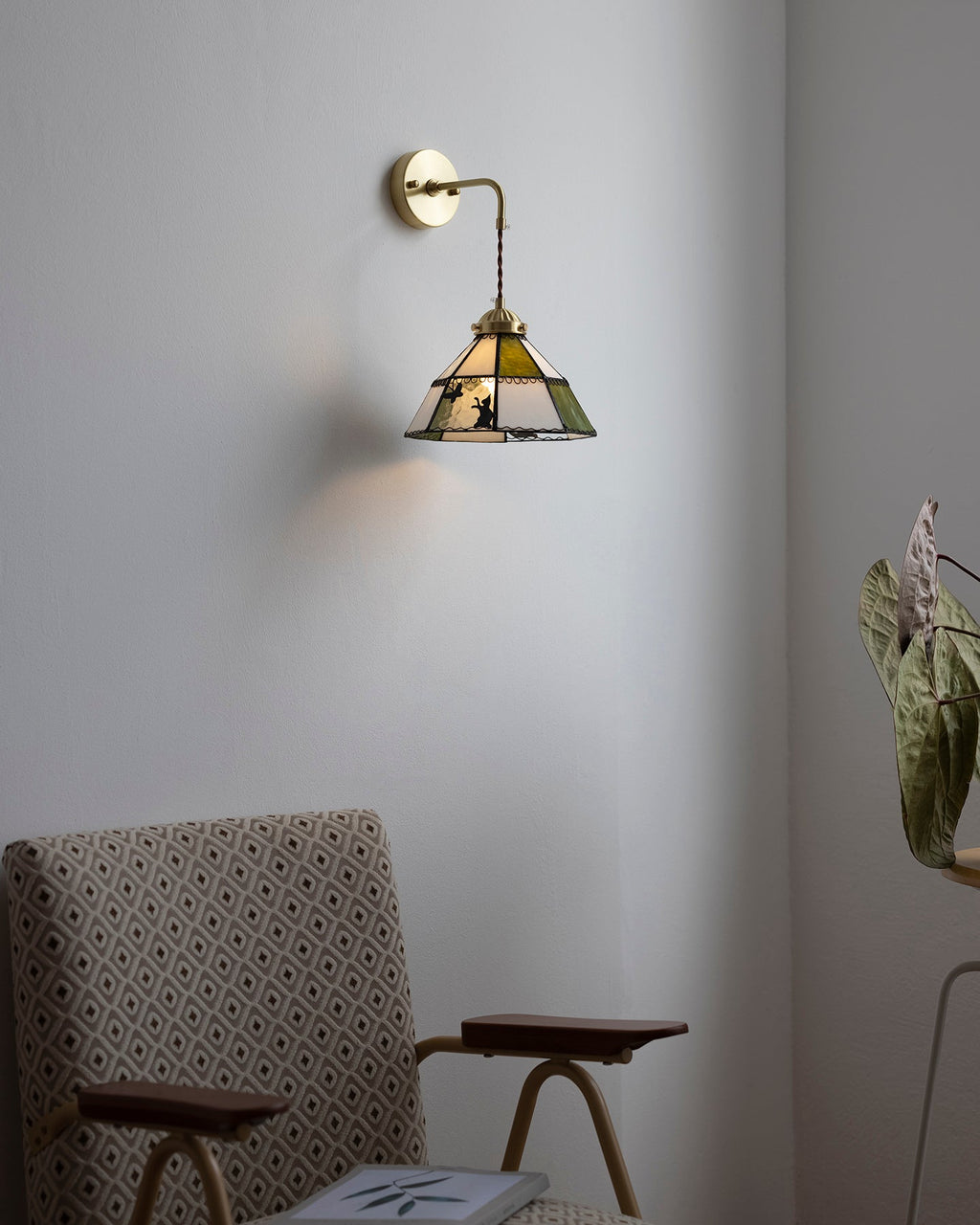 Leporine Glass Wall Lamp — product view 8