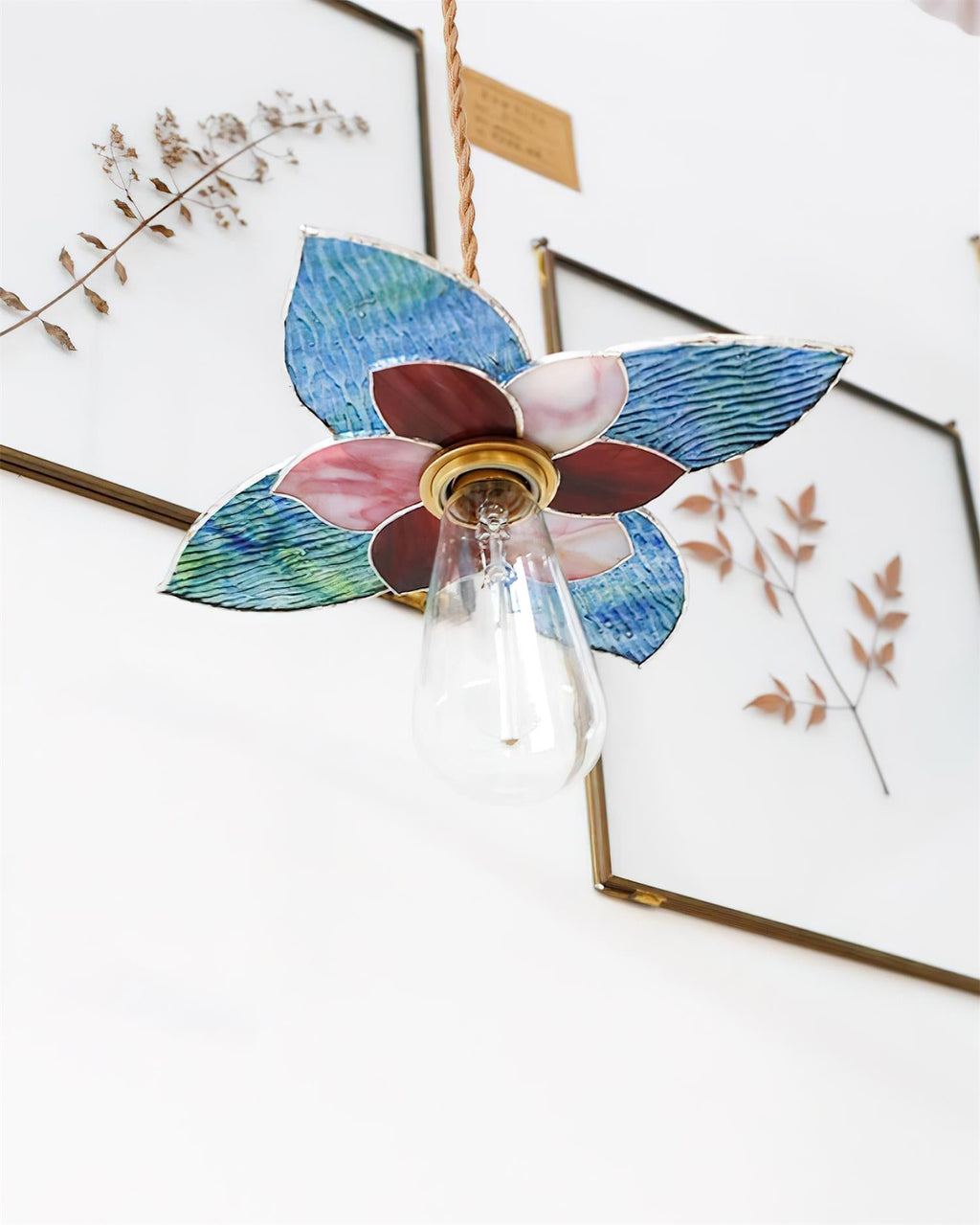 Fioria Glass Pendant Lamp — product view 10