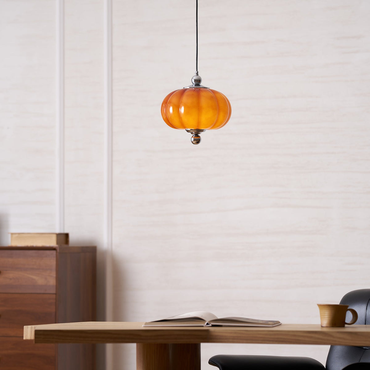 Pumpkin Glass Pendant Lamp — product view 9