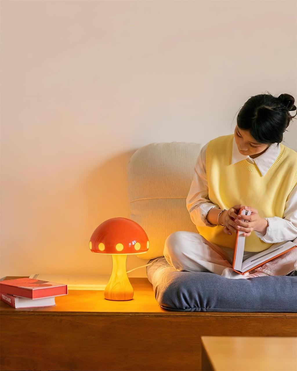 Dotini Wood Table Lamp — product view 9