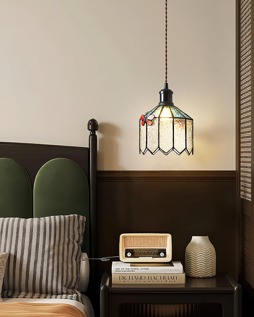 Papilune Glass Pendant Lamp — product view 2