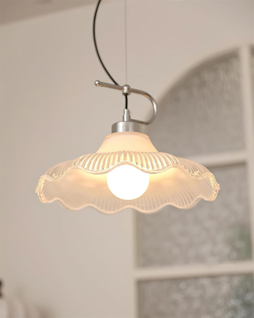 Wavelet Glass Pendant Lamp — product view 12