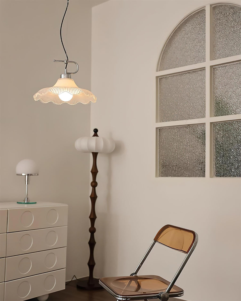 Wavelet Glass Pendant Lamp — product view 15