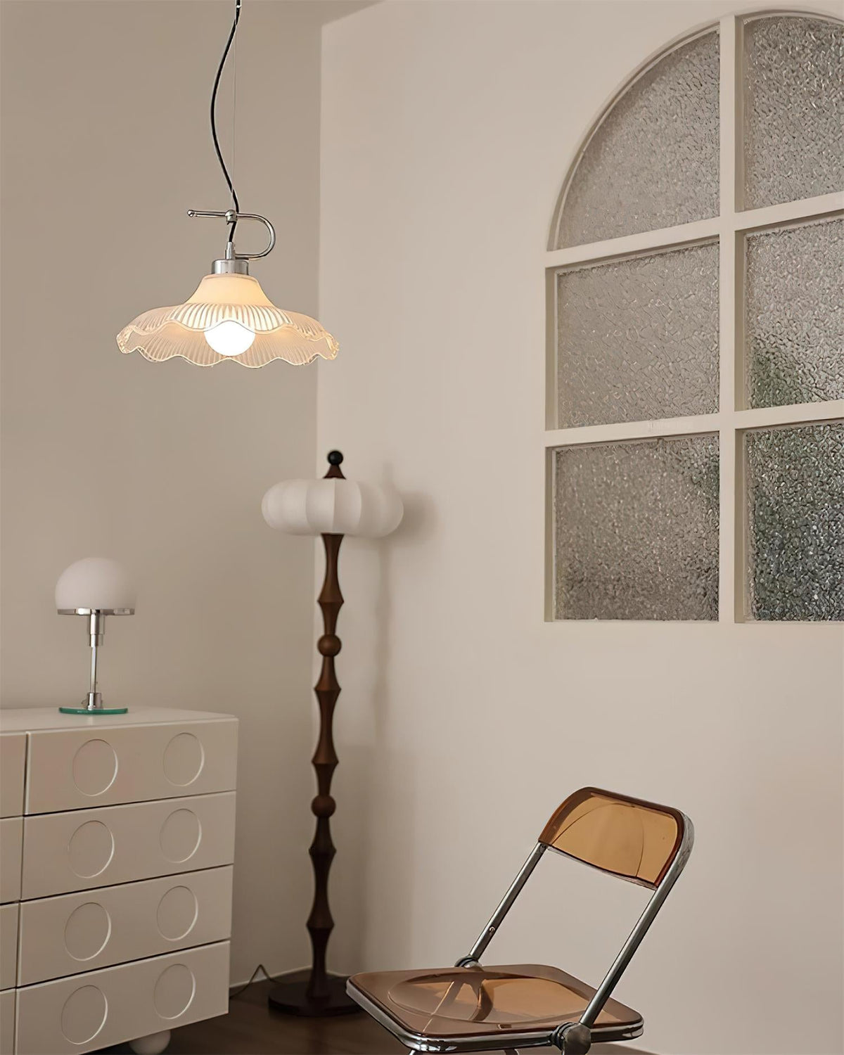Wavelet Glass Pendant Lamp — product view 15