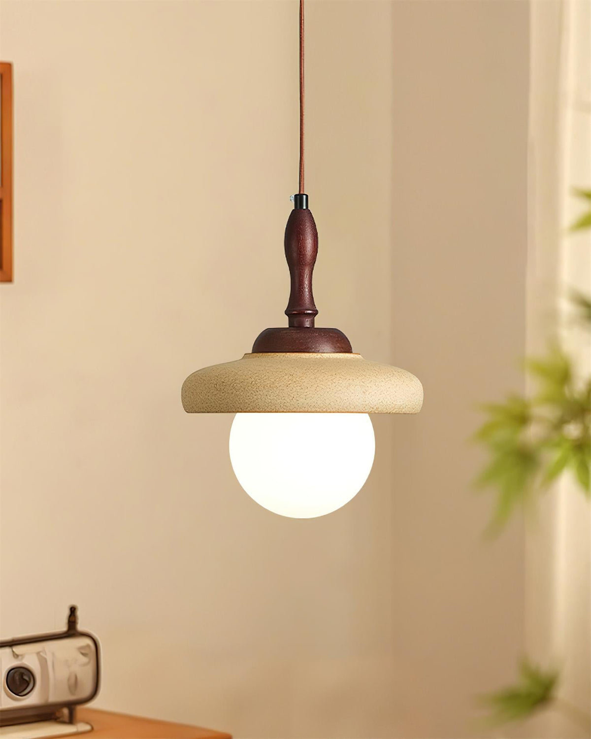 Sienna Glass Pendant Lamp — product view 3