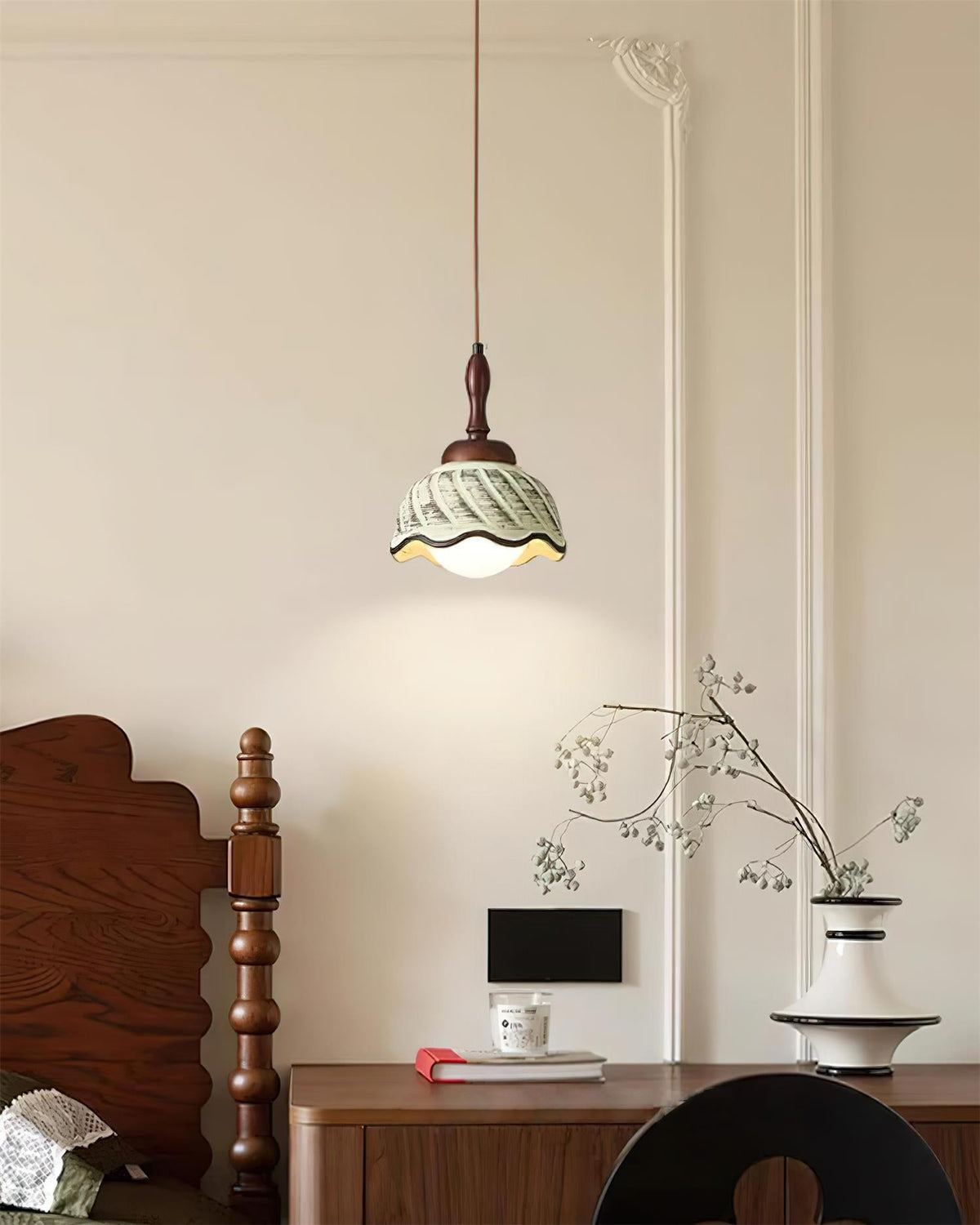 Sienna Glass Pendant Lamp — product view 4