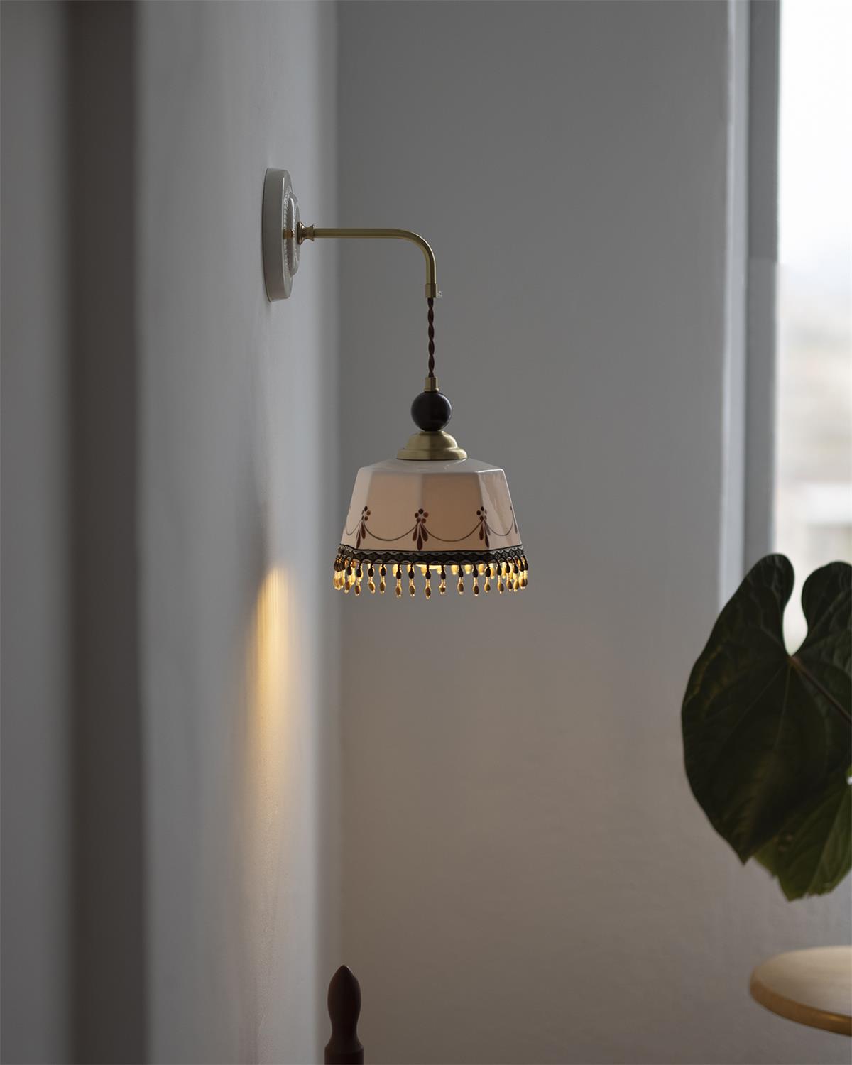 Noemi Wood Wall Lamp — product view 3