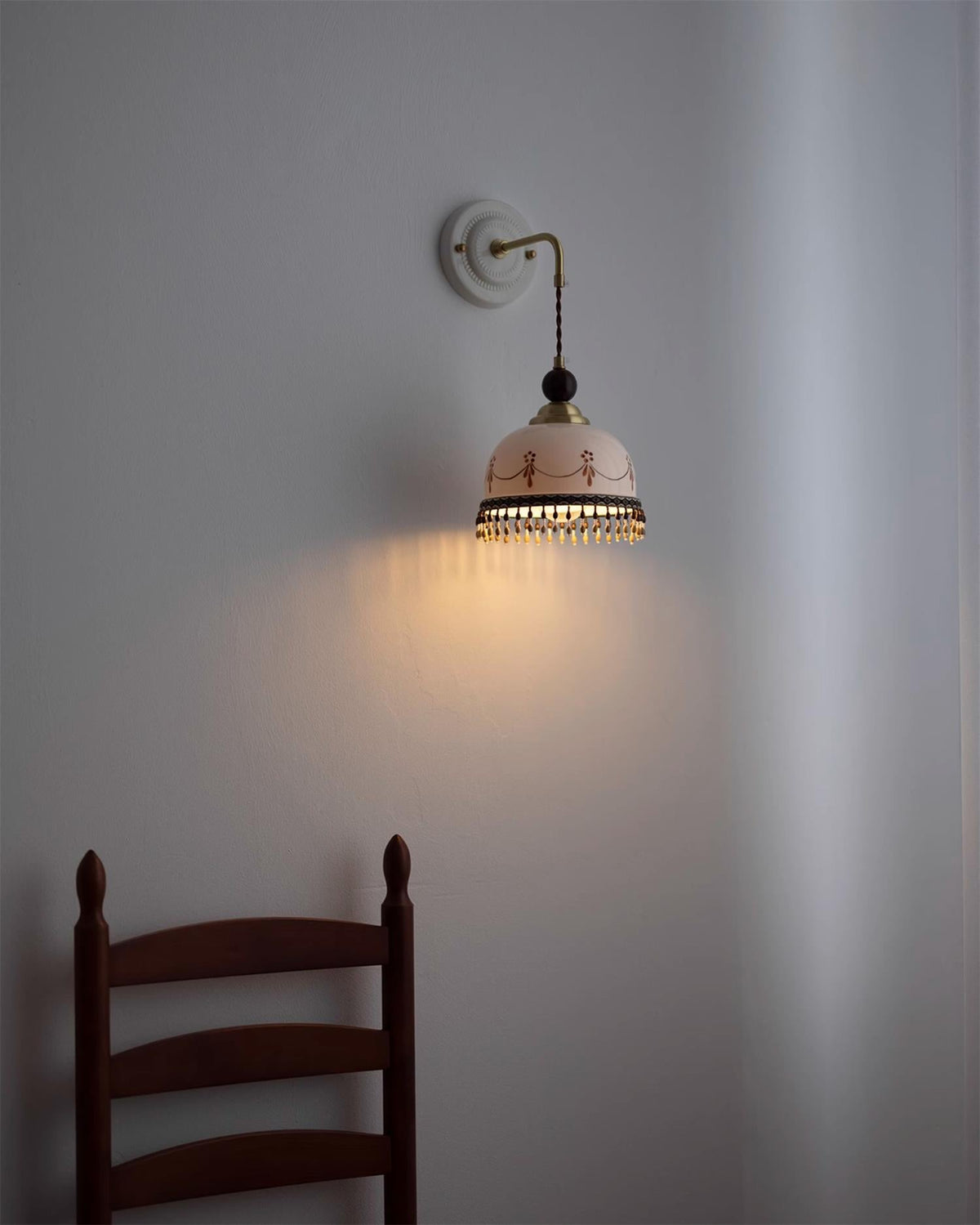 Noemi Wood Wall Lamp — product view 7