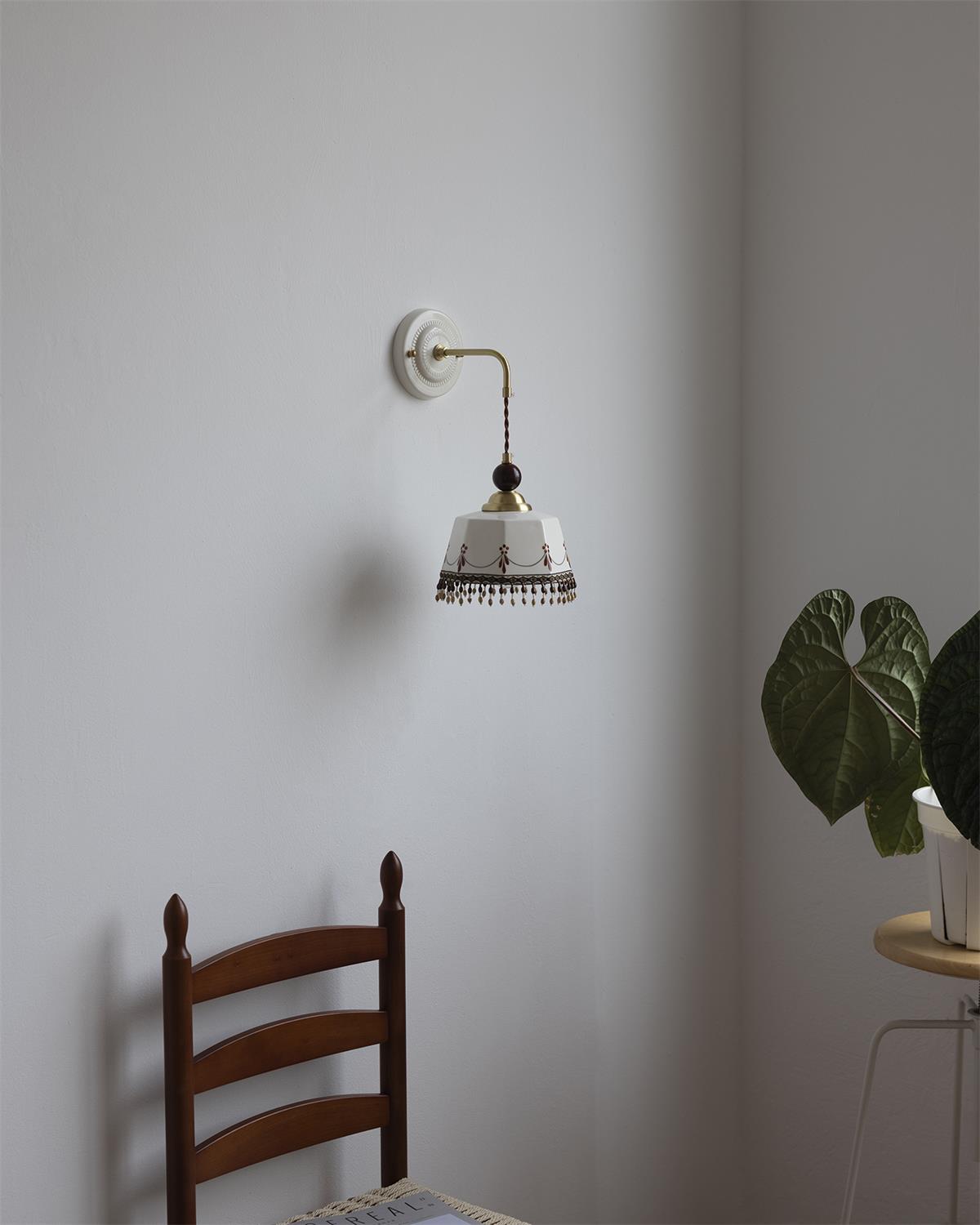 Noemi Wood Wall Lamp — product view 15