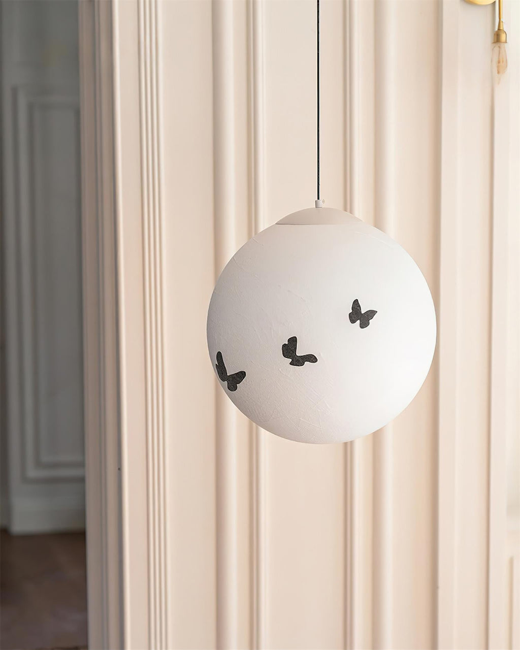 Luna Flutter Metal Pendant Lamp — product view 3