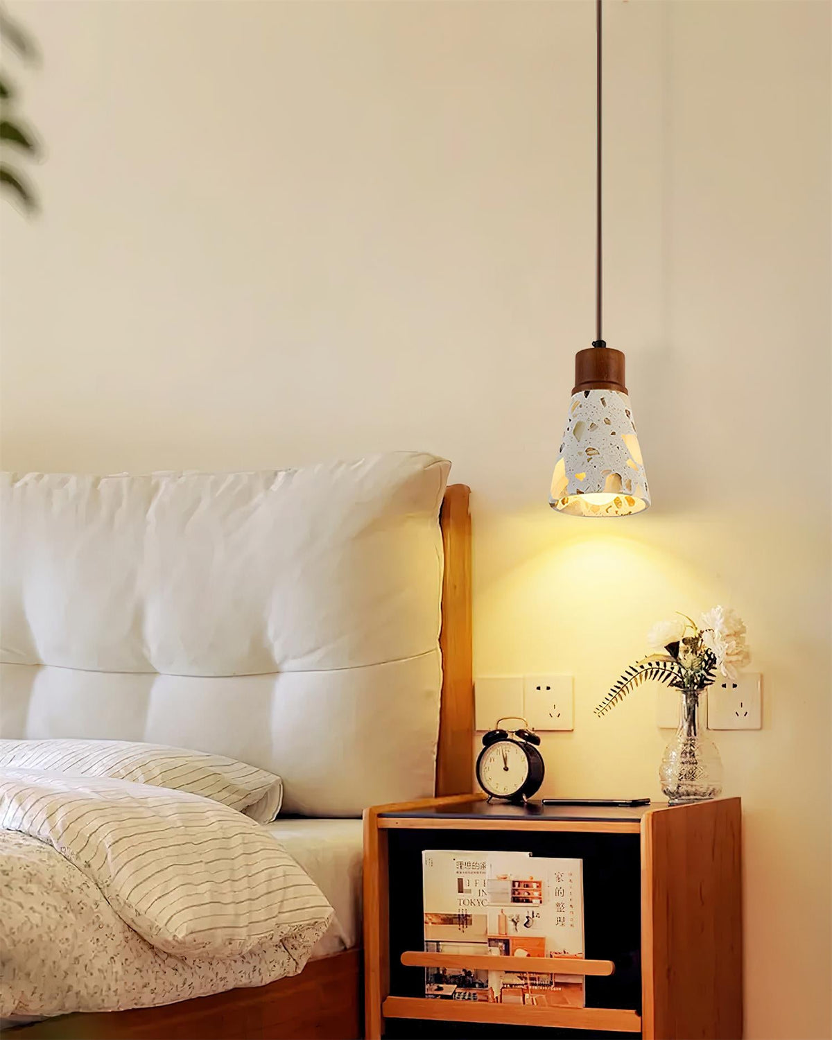 Tressa Wood Pendant Lamp — product view 3