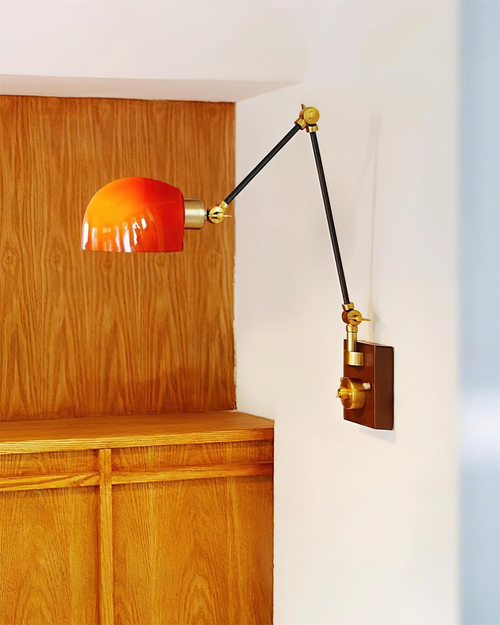 Cordova Glass Wall Lamp — product view 10