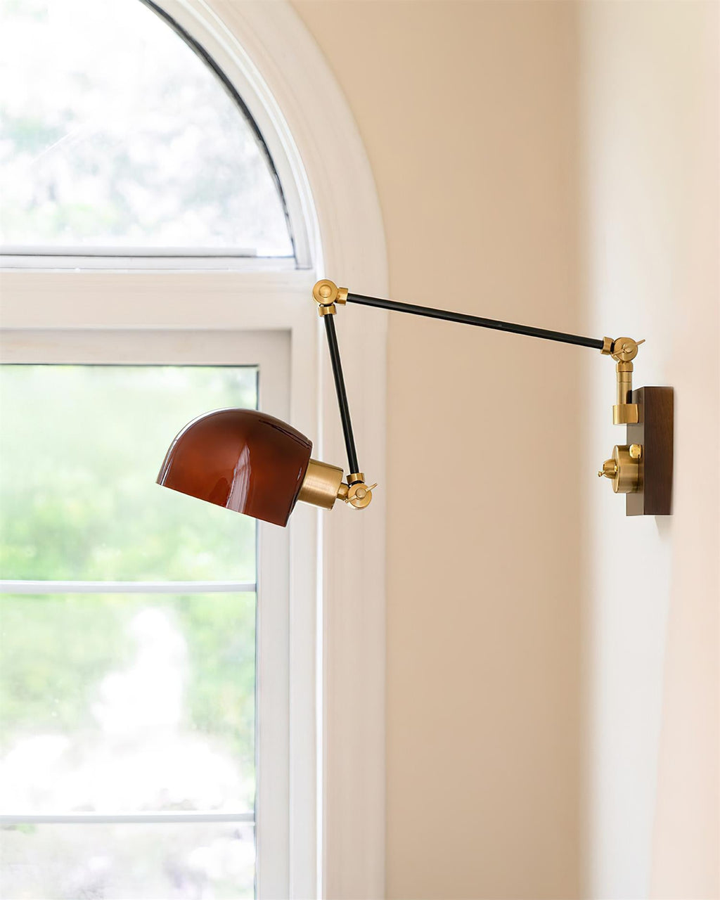Cordova Glass Wall Lamp — product view 11