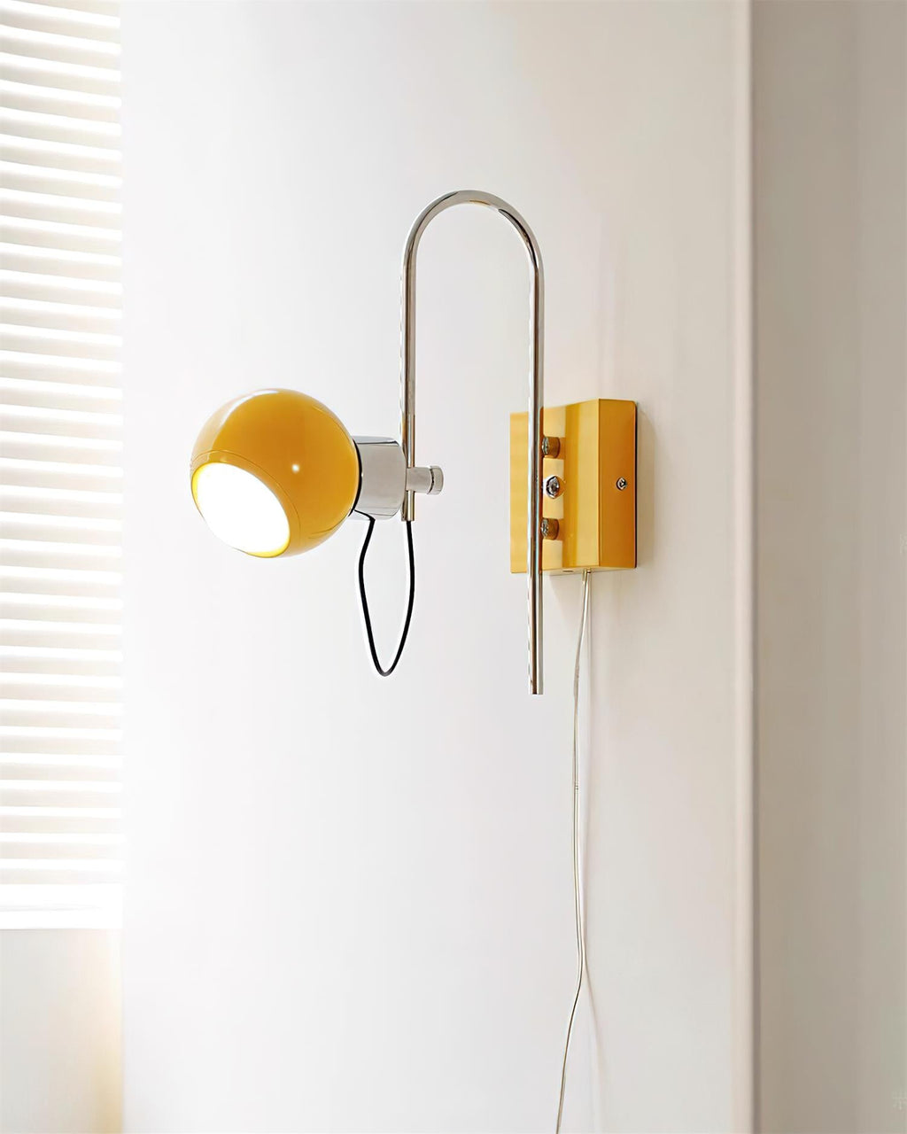 Nova Dot Glass Wall Lamp — product view 10