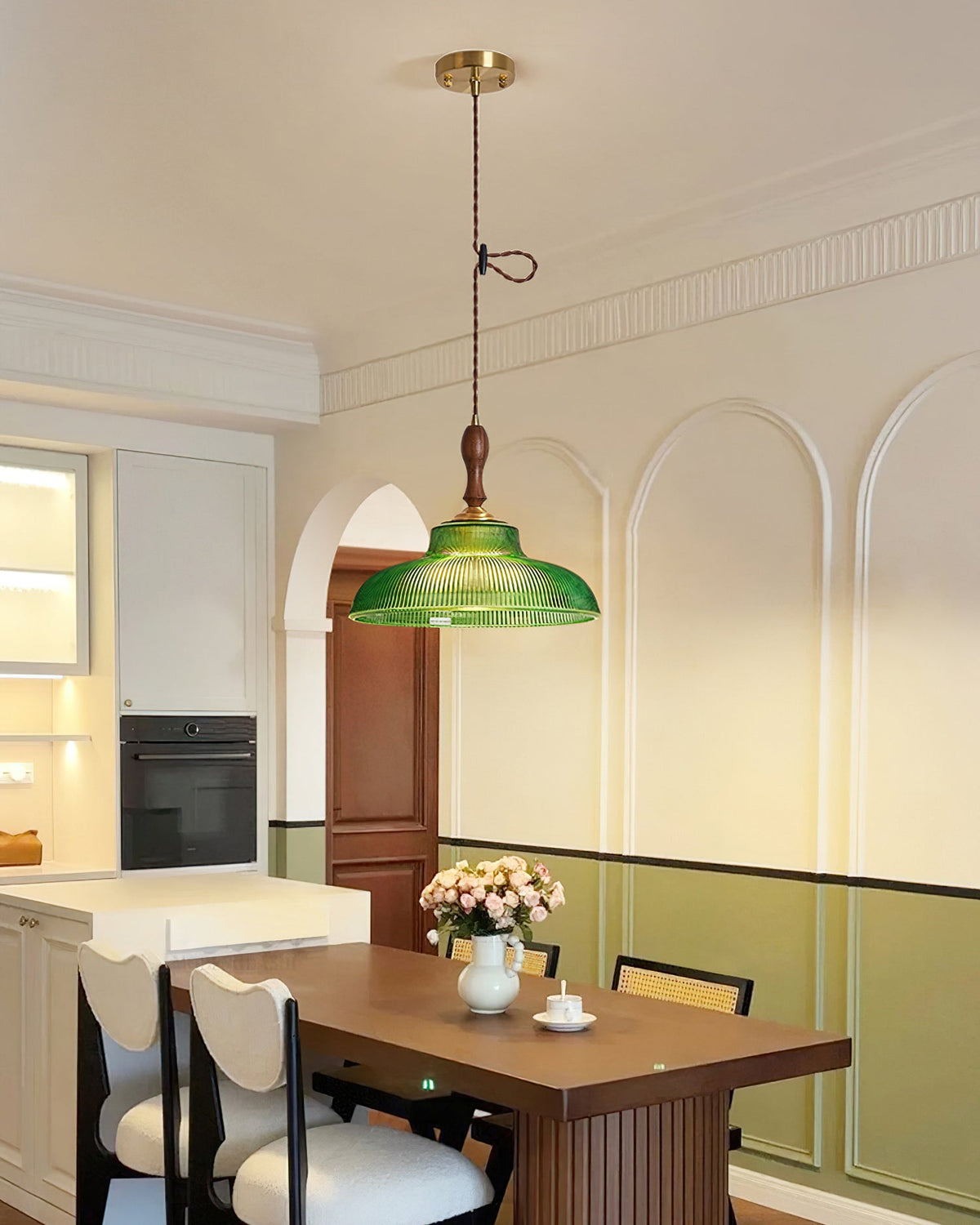 Green Nolyn Glass Pendant Lamp — product view 2