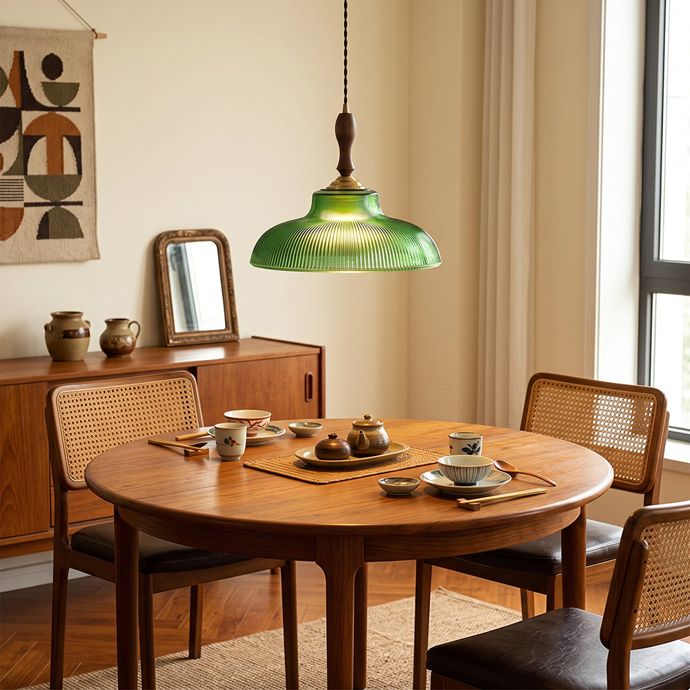 Green Nolyn Glass Pendant Lamp — product view 9