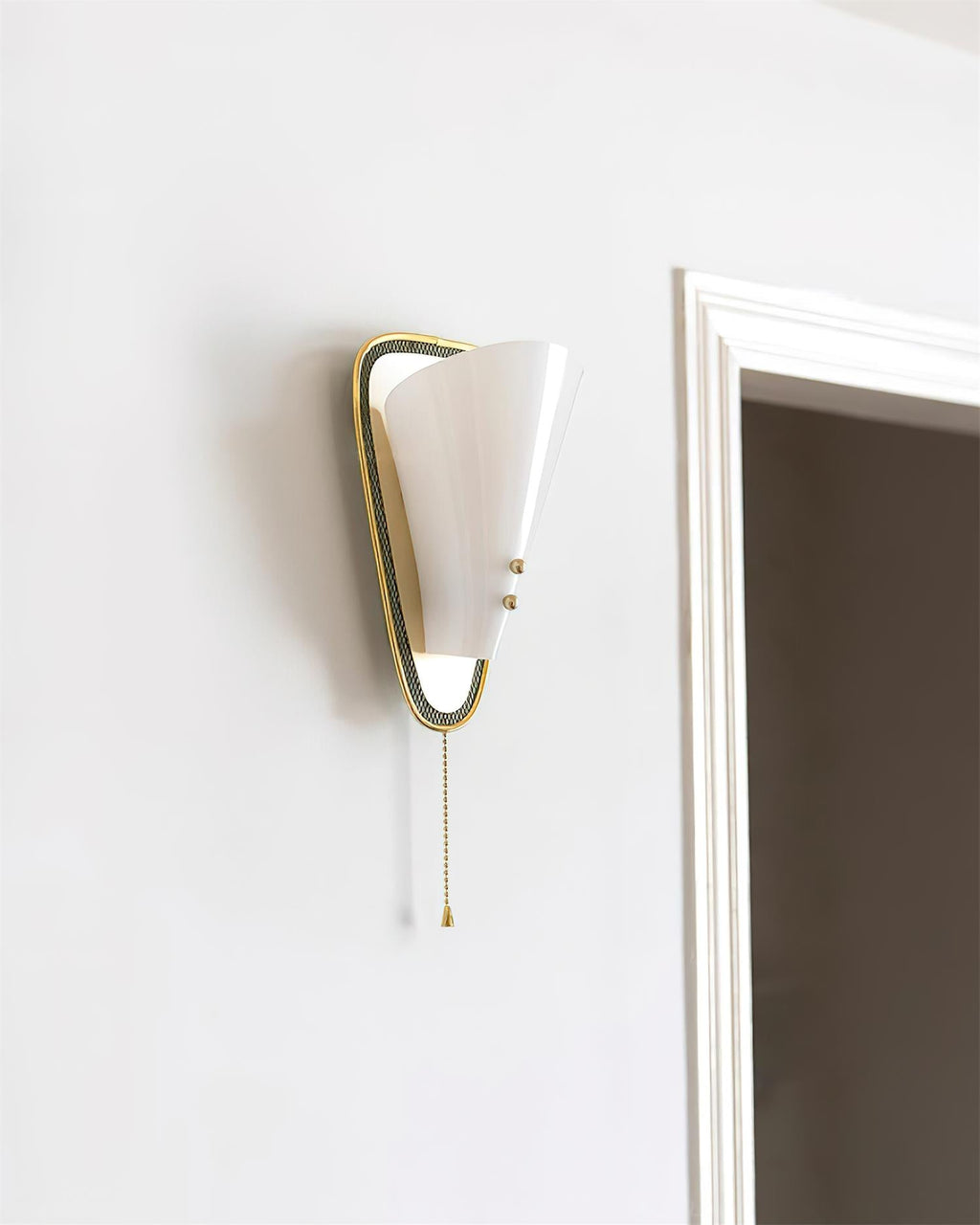 Marzio Metal Wall Lamp — product view 4