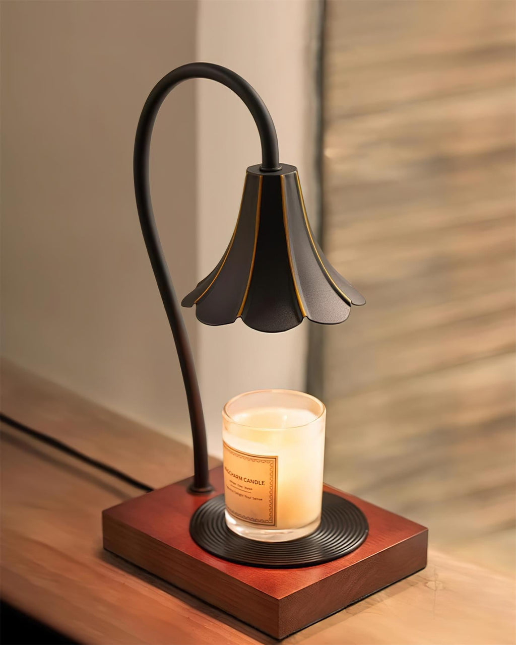 Elodie Candle Warmer Lamp — product view 3