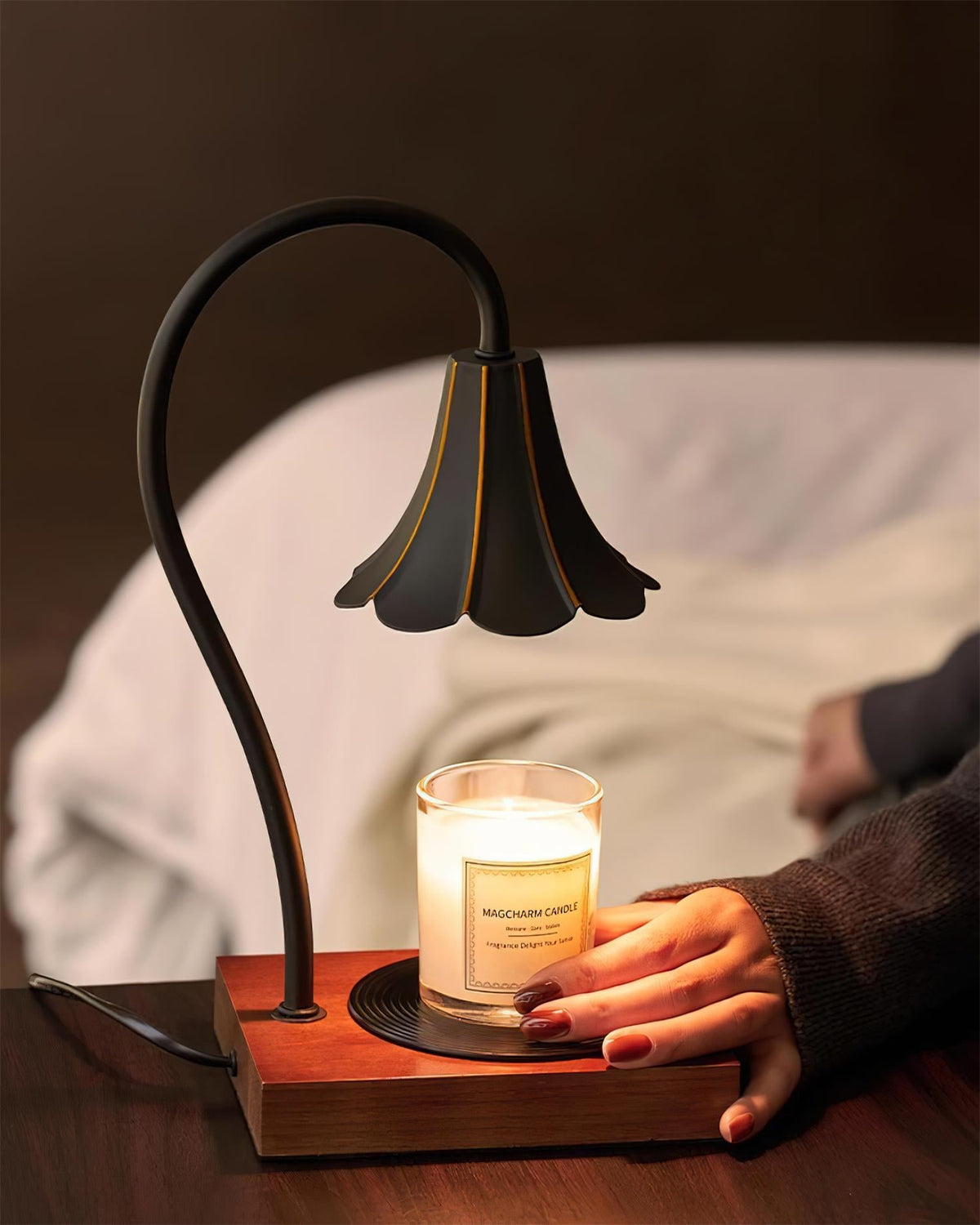 Elodie Candle Warmer Lamp — product view 4