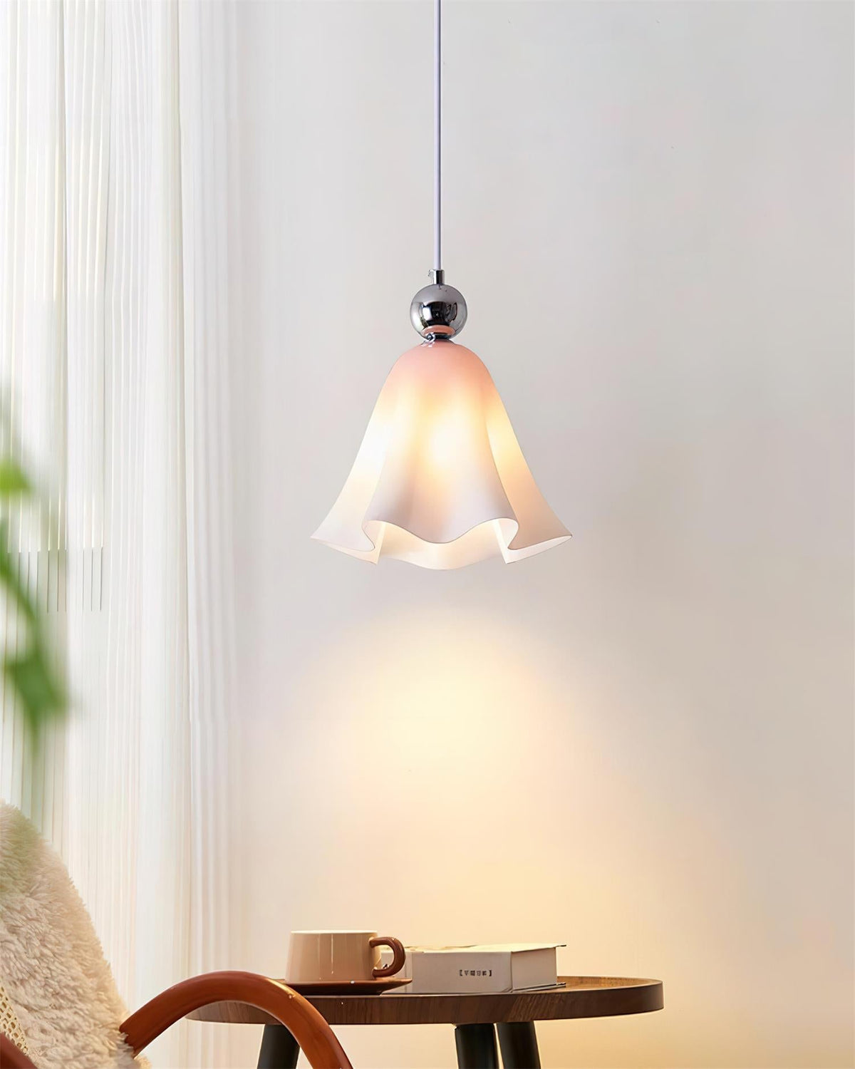 Vellia Glass Pendant Lamp — product view 12