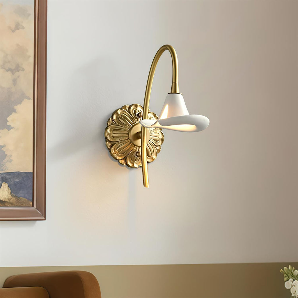 Calla Lily Wall Lamp — product view 3
