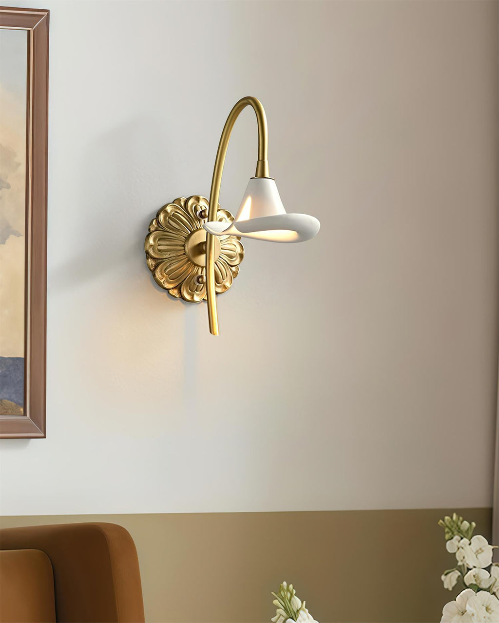Calla Lily Wall Lamp — product view 4
