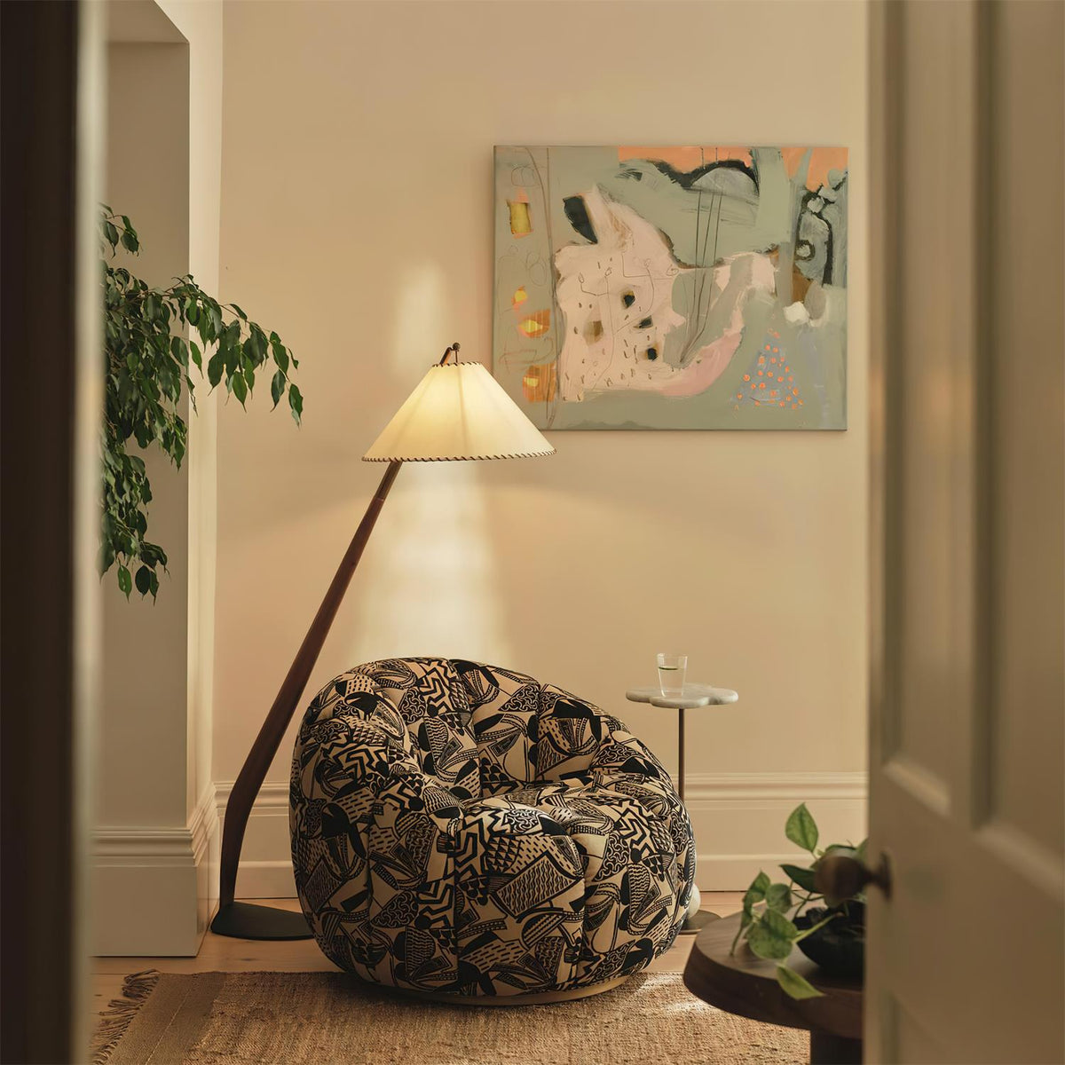Bolete Wood Floor Lamp — product view 3