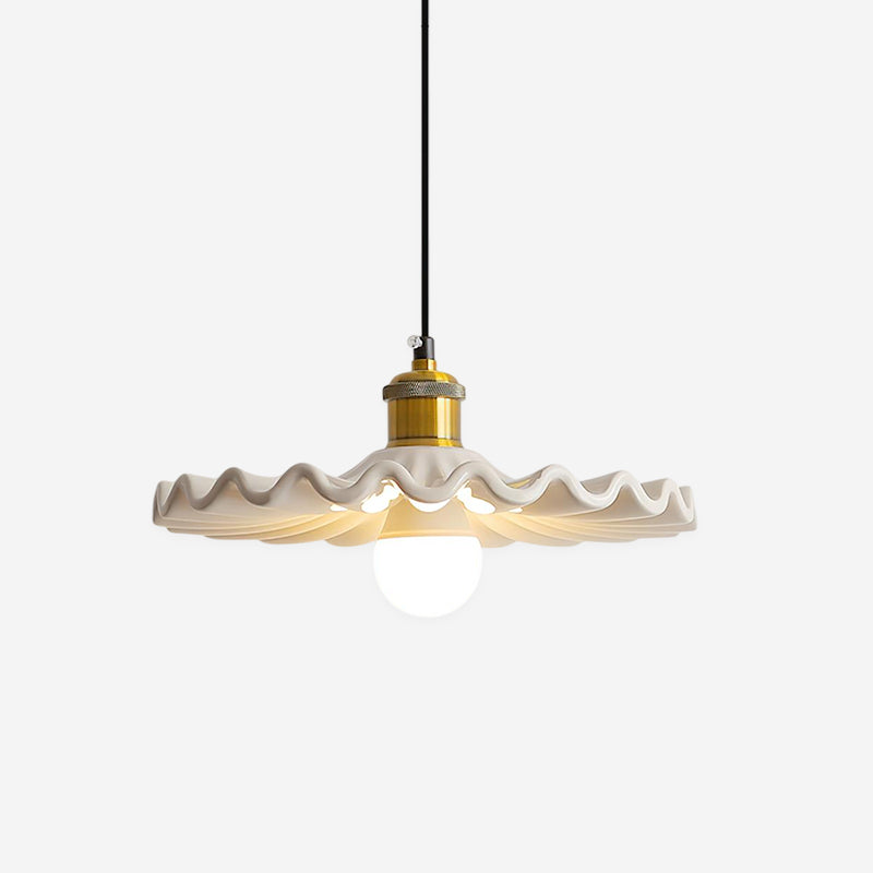 Corolla Metal Pendant Lamp — product view 1