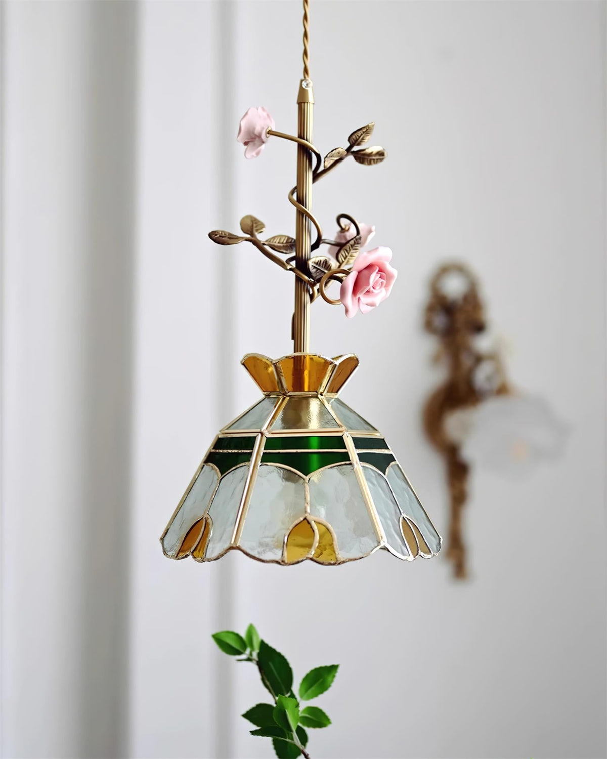 Rosavine Glass Pendant Lamp — product view 11